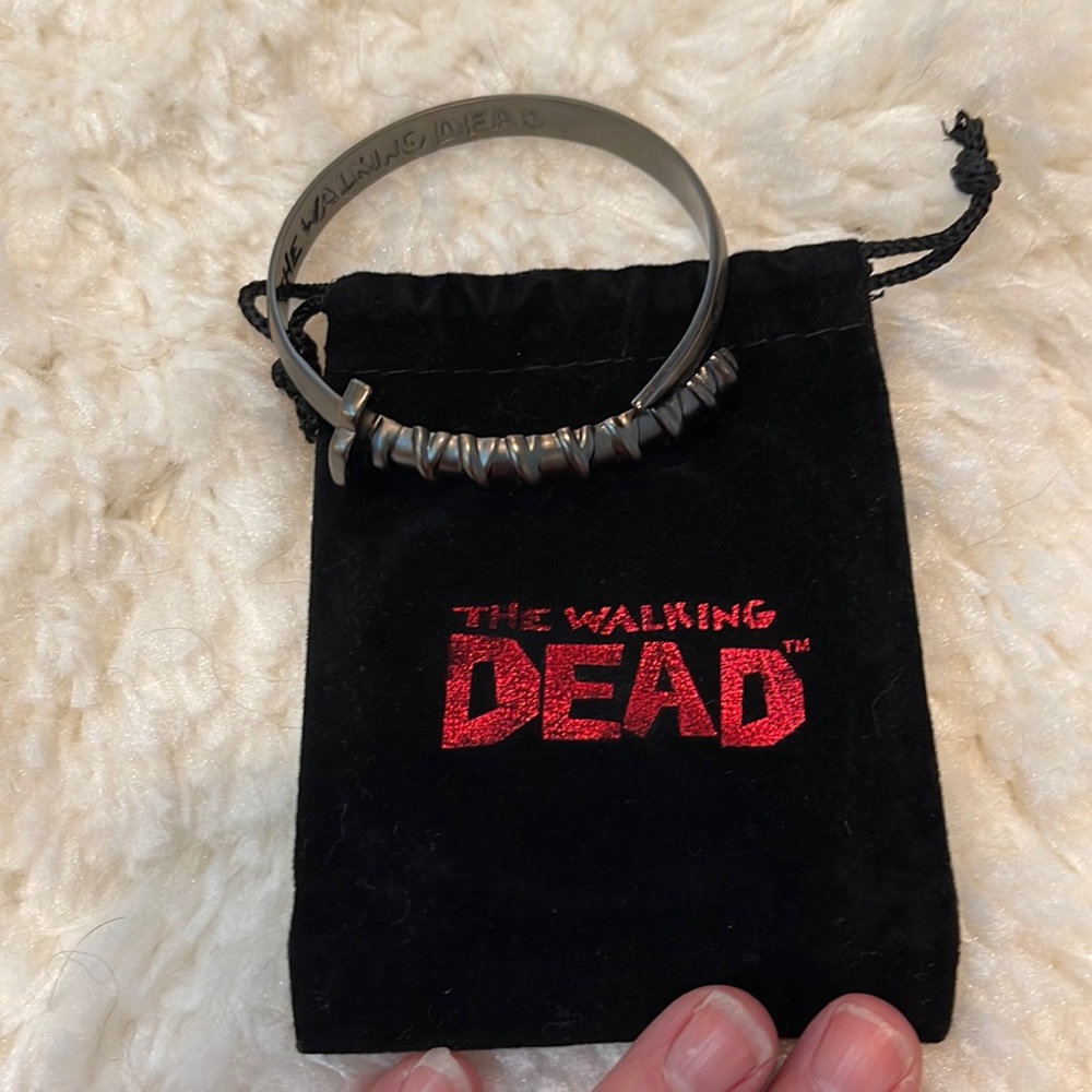 Walking dead michonne sword bracket